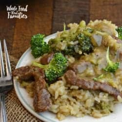 Slow Cooker Beef and Broccoli 650×650