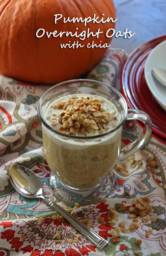 Pumpkin Overnight Oats are a filling breakfast recipes and perfect for fall!