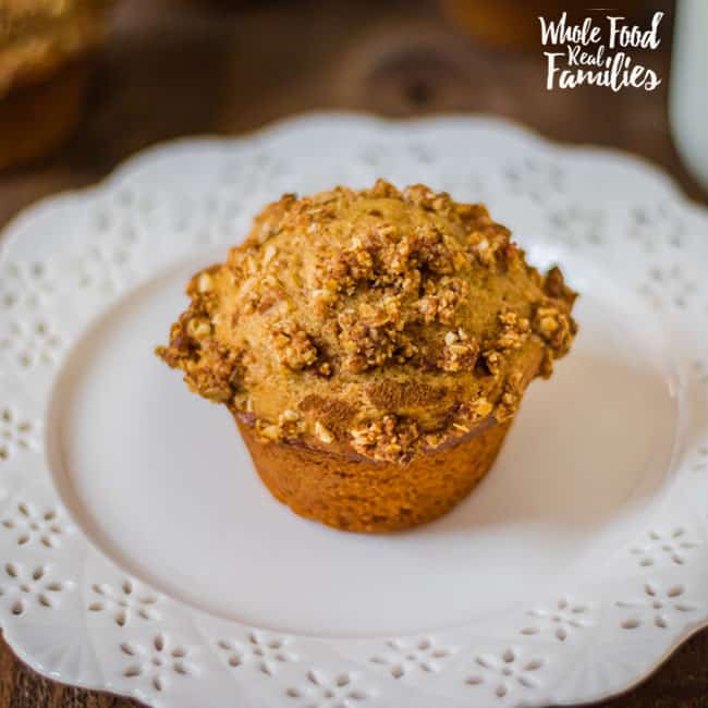 Sweet Potato Muffins with an Oatmeal Crumble Top