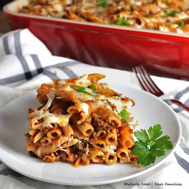 Baked Pasta with Zucchini serving 650x650