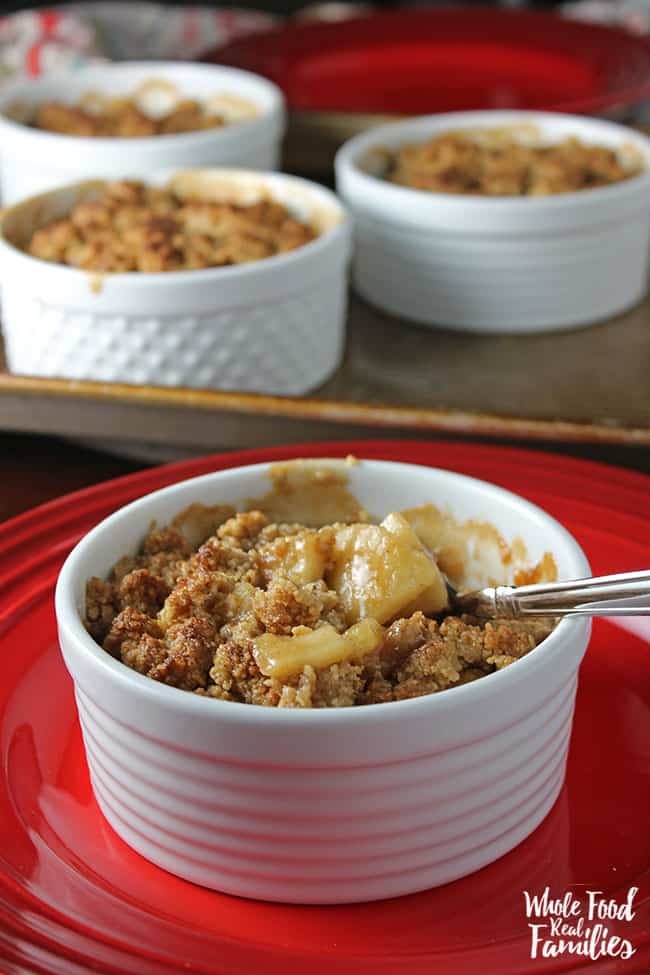 Healthy Whole Grain Apple Crumble