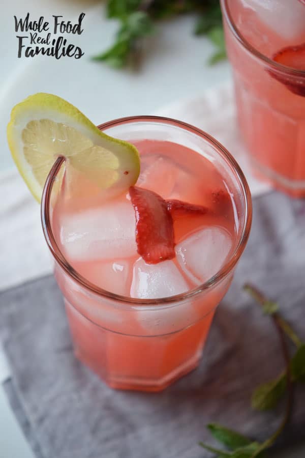 Berry Lemonade Cooler