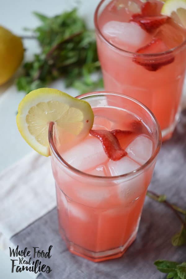 Berry Lemonade Cooler