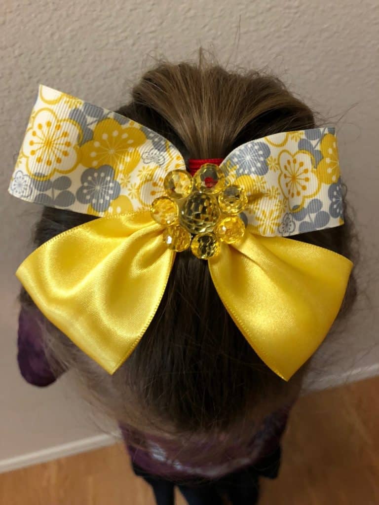 Learn to make this Bow Tie Hair Bow. It is so EASY!