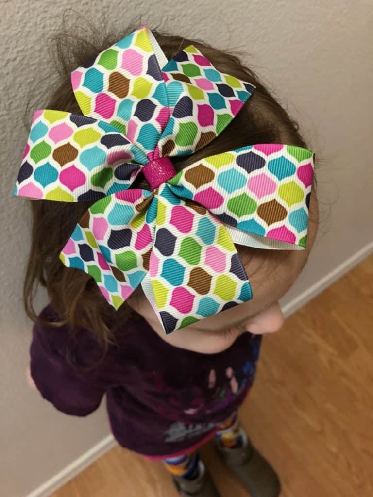 I love this simple tutorial to make Bow Tie Hair Bows