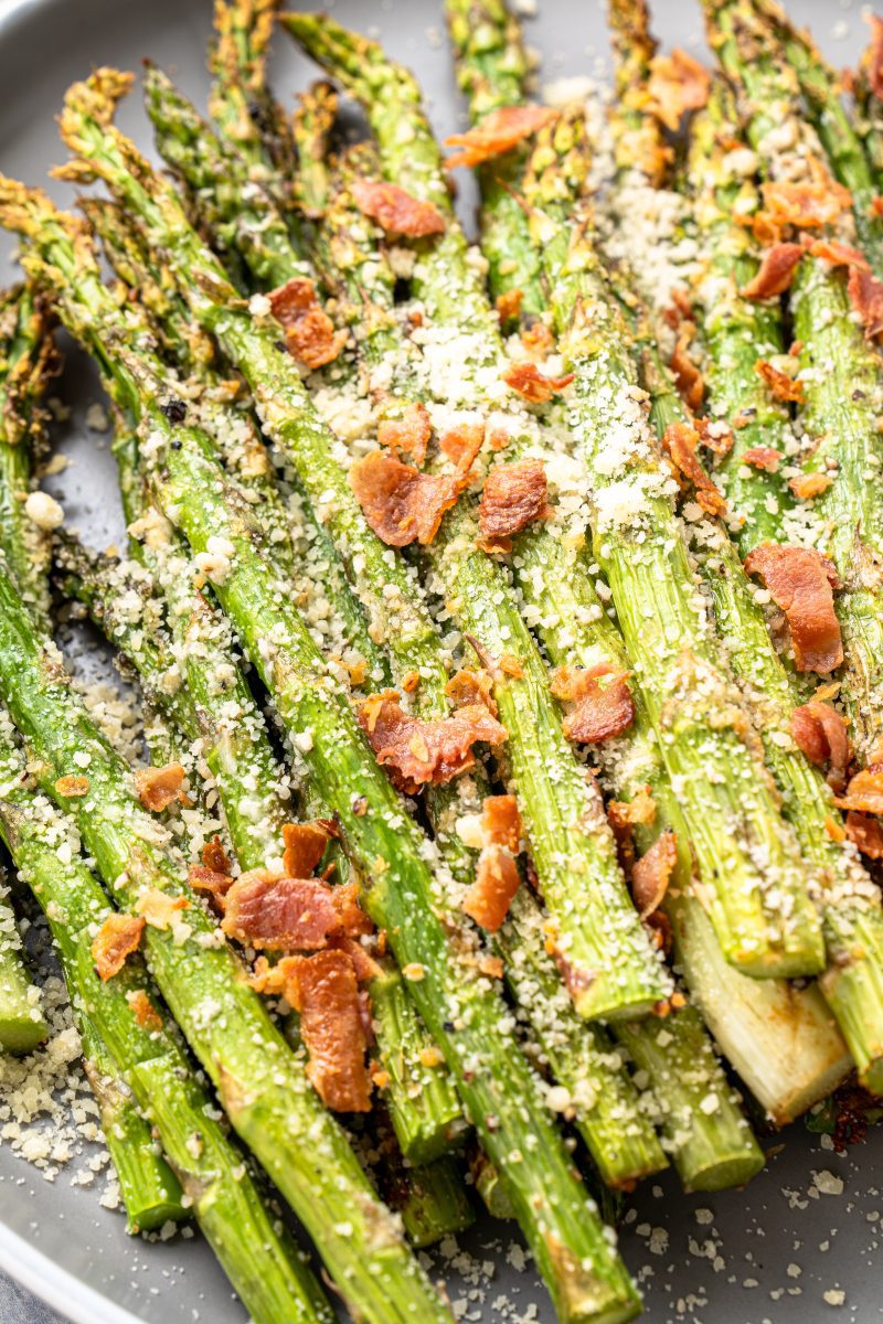 Air Fryer Asparagus bacon