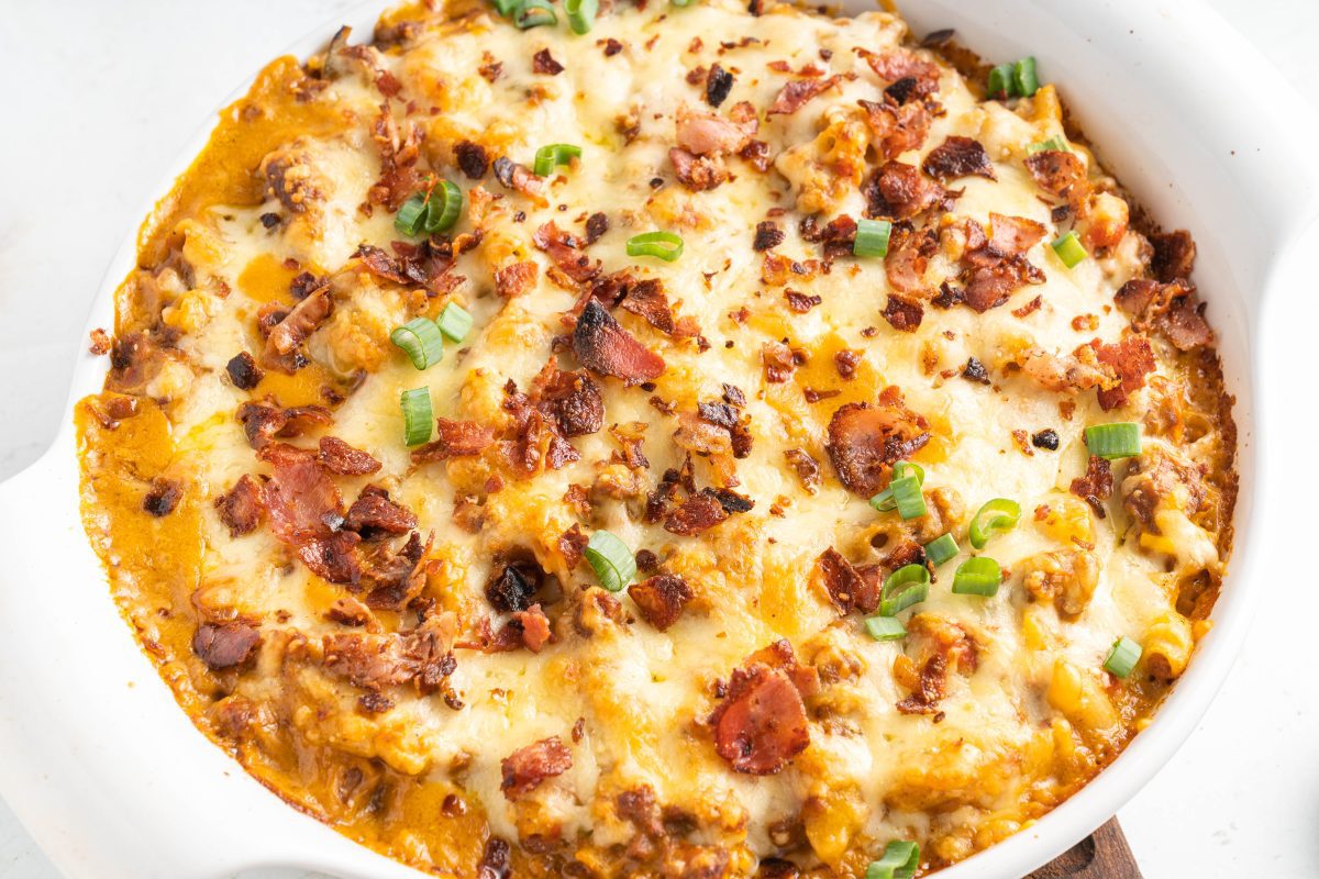 Cheesy Hamburger Casserole
