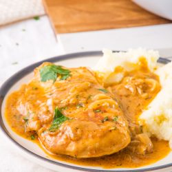 southern_smothered_chicken