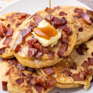 how_to_make_bacon-pancakes