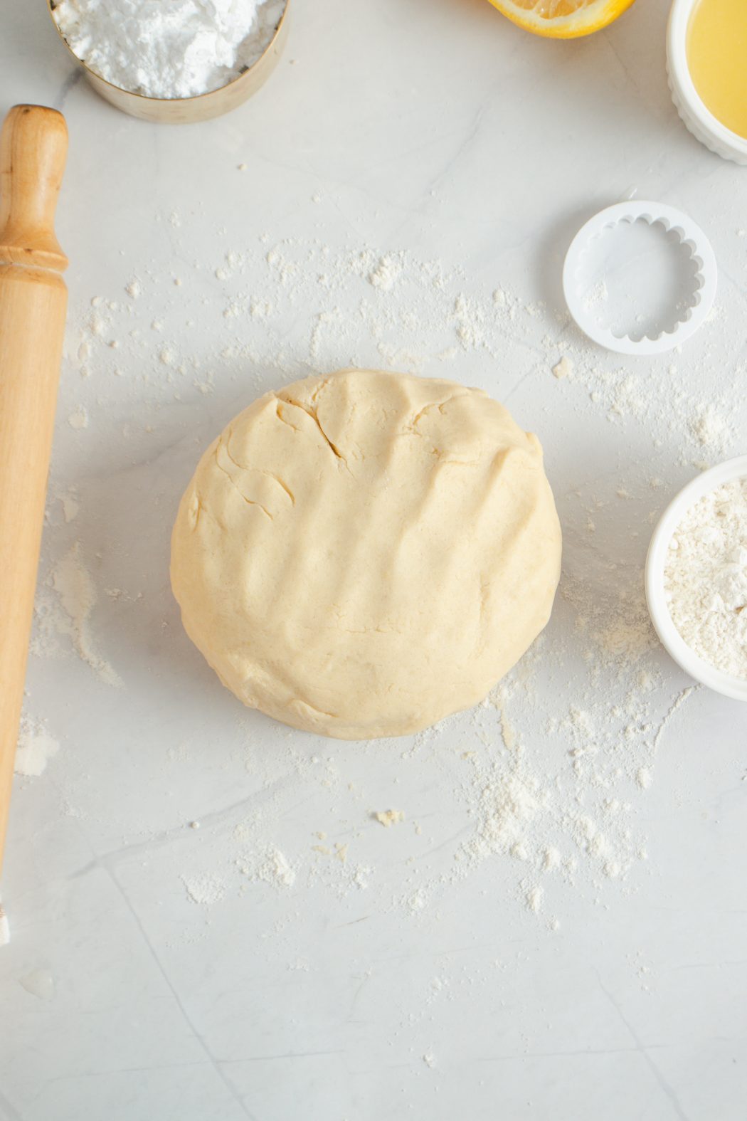 Shortbread-dough-in-a-ball