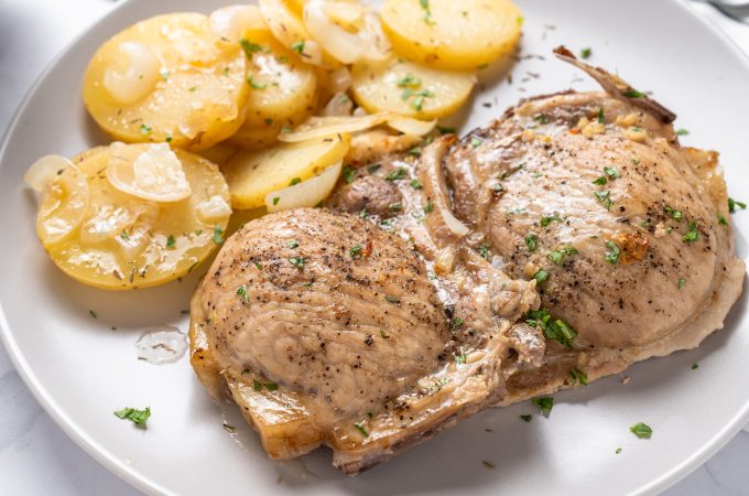 baked pork chops and potatoes