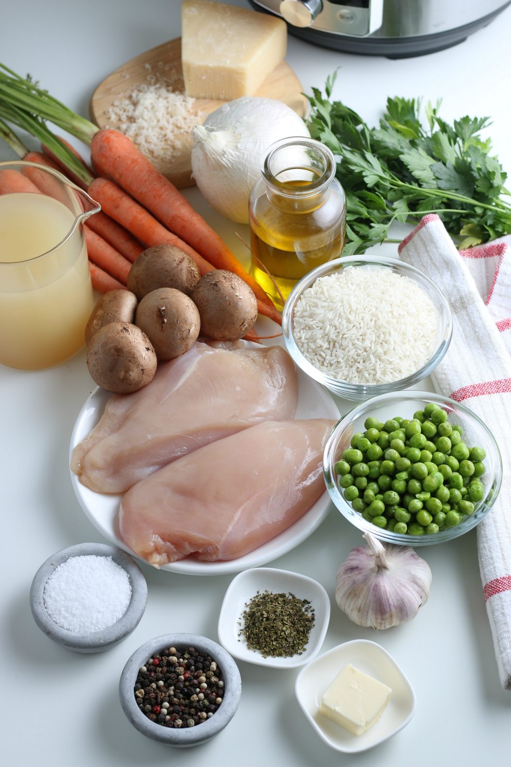 ingredients for chicken and rice in the instant pot