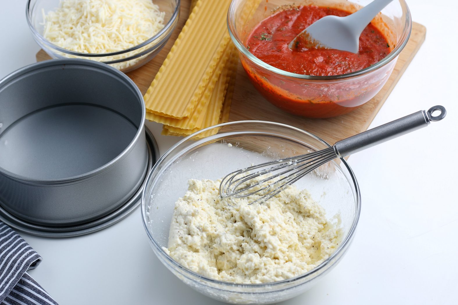 mixed ingredients for instant pot lasagna